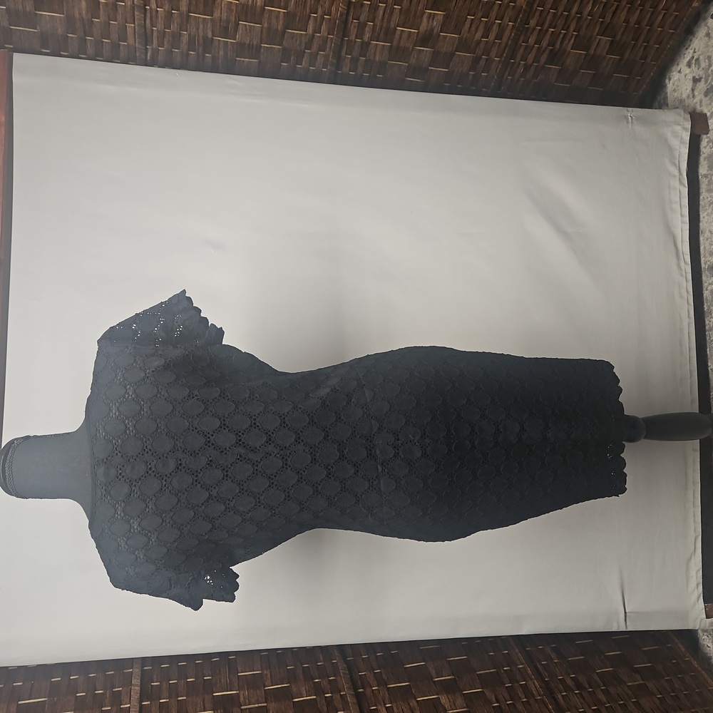 Dress - Picture 2 of 4